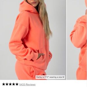 Comfrt signature hoodie in coral